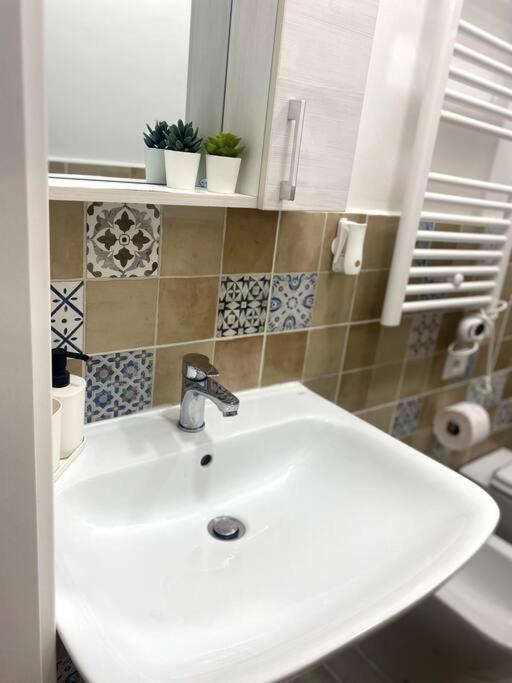 Ferienwohnung Milano Centrale Cozy Aparment Free Wifi Exterior foto